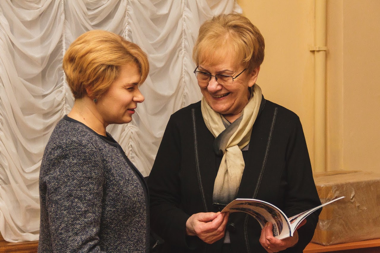 Презентація першого видання книги Станіслава Пагачевського у Колонному залі Каразінського університету